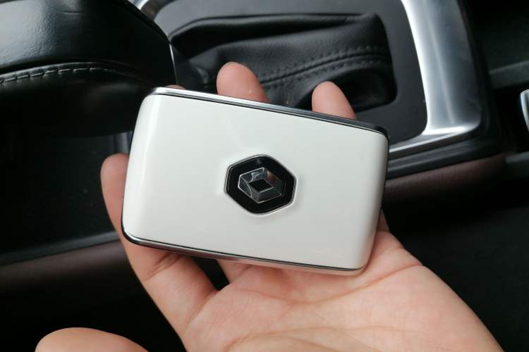 Used Renault Clio 2019 TCe270 Automatic Prestige Model Vehicle Key