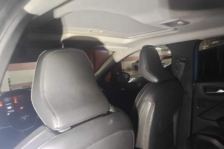 Used Renault Clio 2019 TCe270 Automatic Trendy Model Headliner