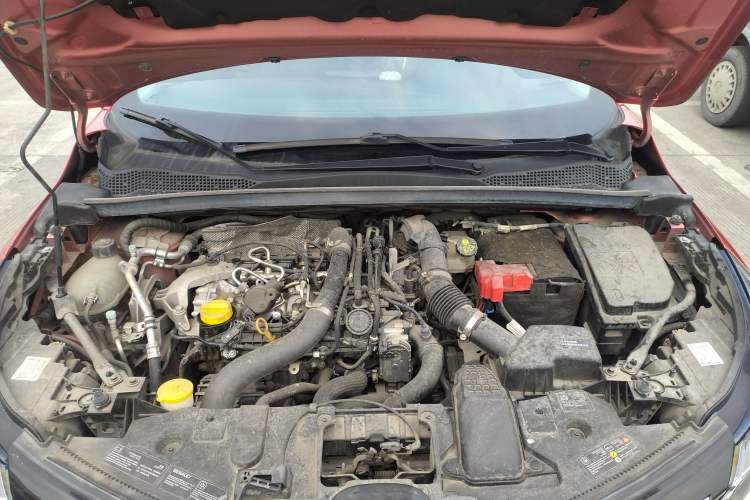 Used Renault Clio 2019 TCe270 Automatic Dynamic Model Engine Bay