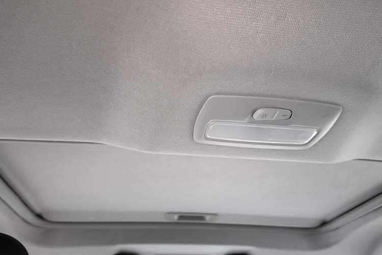 Used Renault Clio 2019 TCe270 Automatic Dynamic Model Headliner