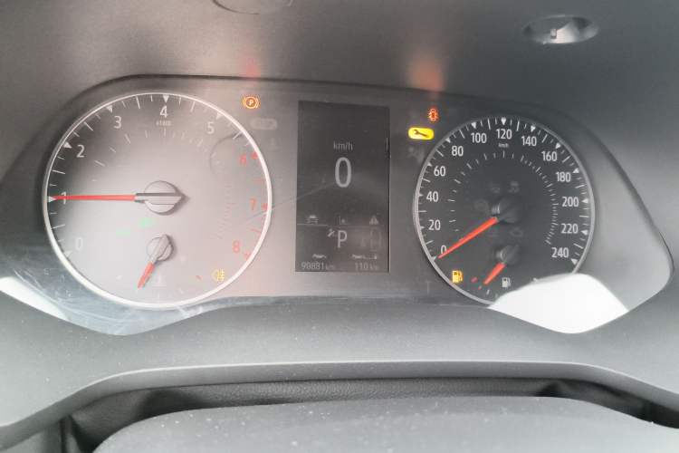 Used Renault Clio 2019 TCe270 Automatic Dynamic Model Instrument Cluster