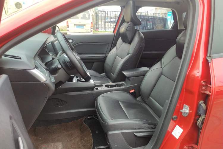 Used Renault Clio 2019 TCe270 Automatic Dynamic Model Left Front Seat