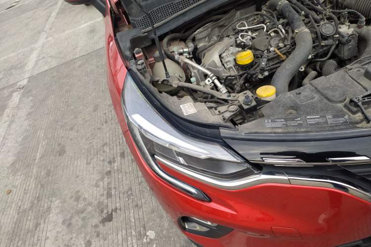 Used Renault Clio 2019 TCe270 Automatic Dynamic Model Right Front Headlight