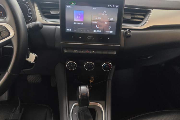 Used Renault Clio 2019 TCe270 Automatic Dynamic Model Audio And AC Panel