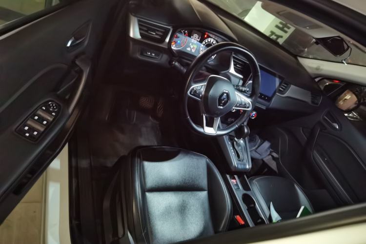 Used Renault Clio 2019 TCe270 Automatic Dynamic Model Driver Seat