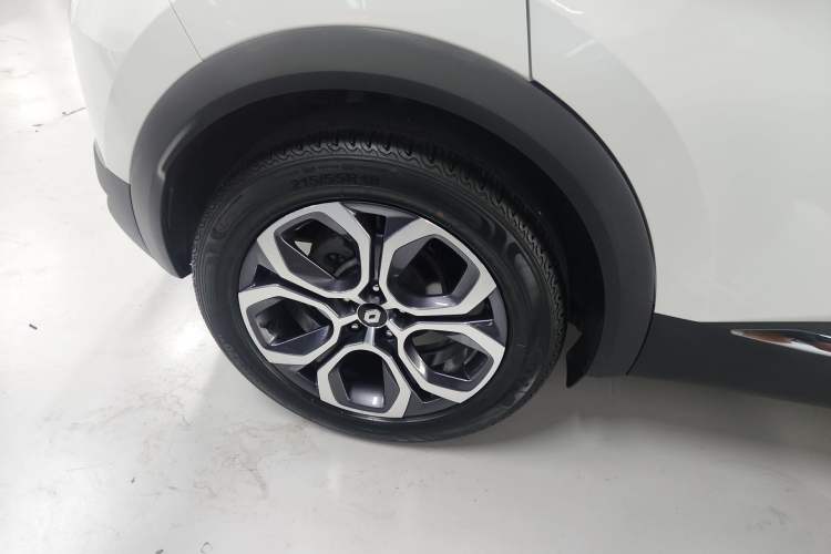 Used Renault Clio 2019 TCe270 Automatic Trendy Model Exterior 1