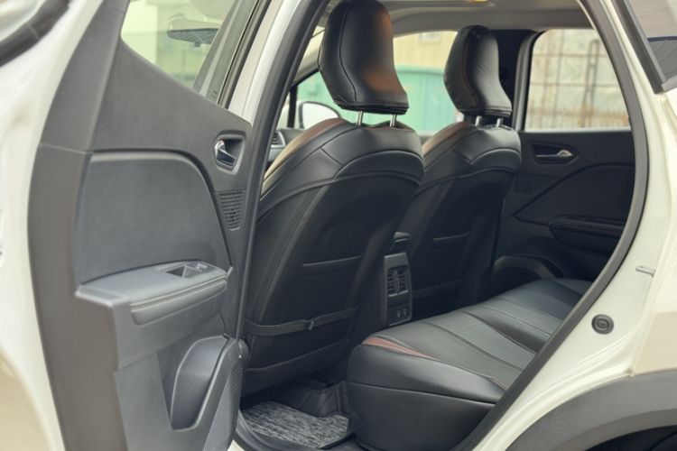 Used Renault Clio 2019 TCe270 Automatic Dynamic Model Headliner