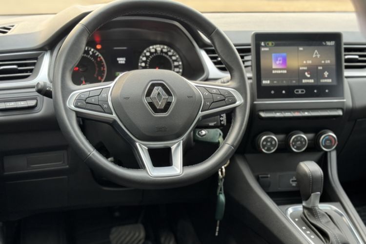 Used Renault Clio 2019 TCe270 Automatic Dynamic Model Interior 10