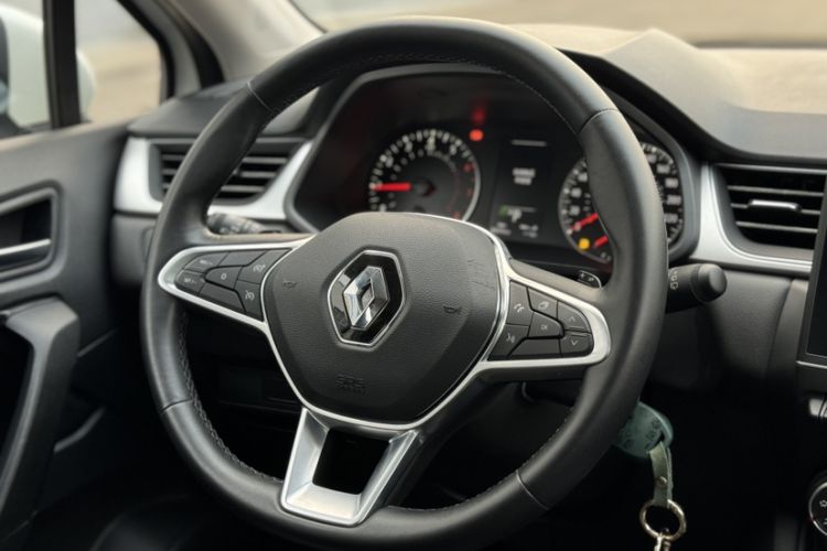 Used Renault Clio 2019 TCe270 Automatic Dynamic Model Interior 4