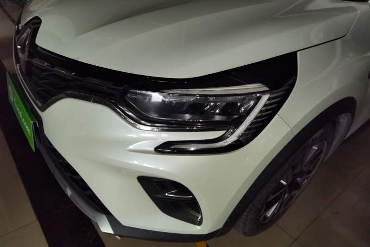 Used Renault Clio 2019 TCe270 Automatic Dynamic Model Left Front Headlight