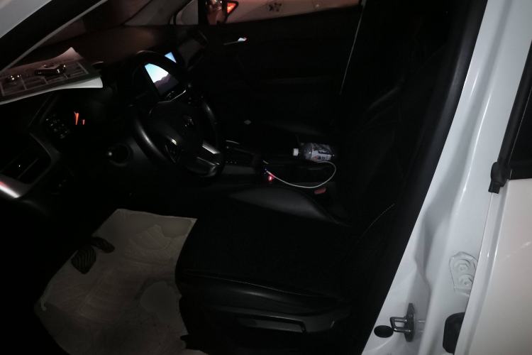 Used Renault Clio 2019 TCe270 Automatic Dynamic Model Left Front Seat