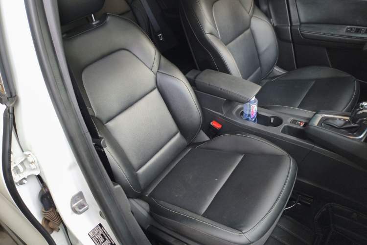 Used Renault Clio 2019 TCe270 Automatic Trendy Model Right Front Seat