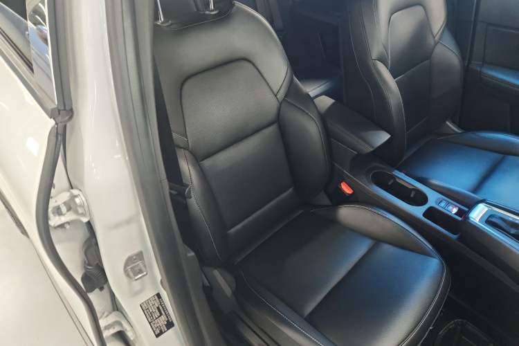 Used Renault Clio 2019 TCe270 Automatic Trendy Model Right Front Seat
