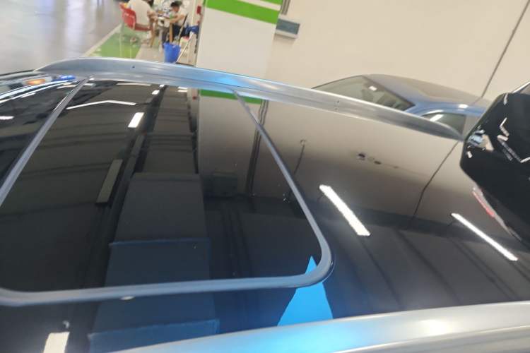 Used Renault Clio 2019 TCe270 Automatic Trendy Model Roof