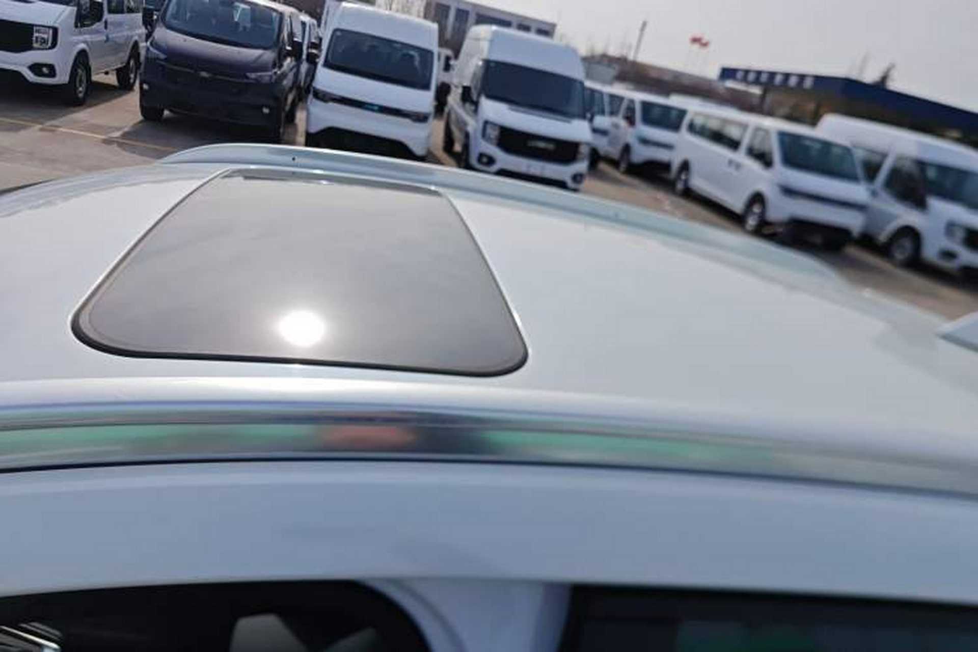 Used Renault Clio 2019 TCe270 Automatic Dynamic Model Roof