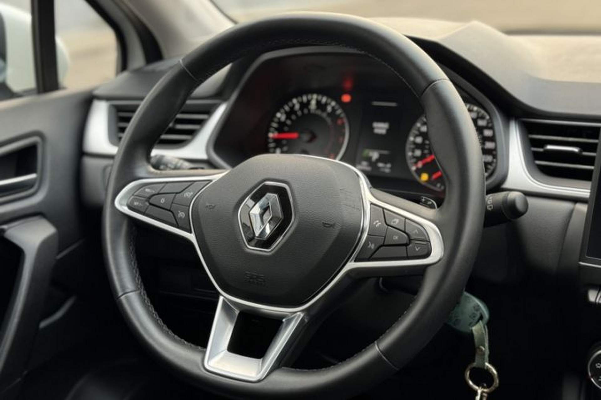 Used Renault Clio 2019 TCe270 Automatic Dynamic Model Steering Wheel