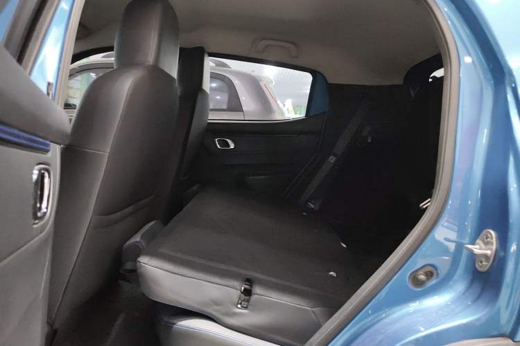 Used Renault E-Nuo 2019 e-Intelligent Model Interior 1