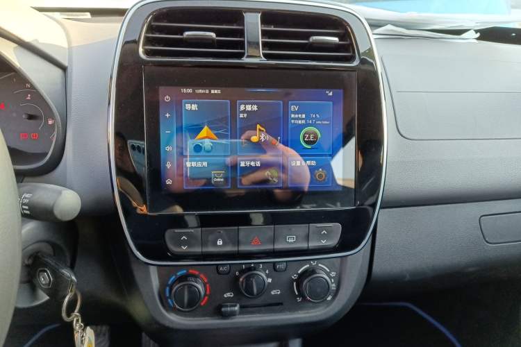 Used Renault E-Nuo 2019 e-Smart Model Audio And AC Panel