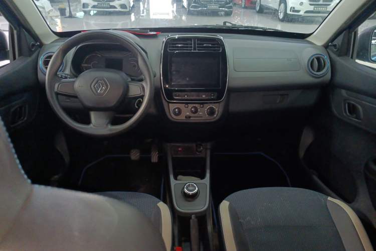 Used Renault E-Nuo 2019 e-Smart Model Center Console