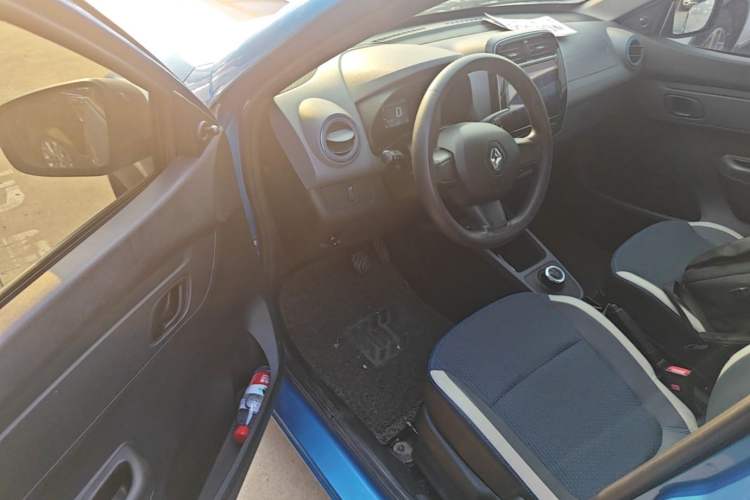 Used Renault E-Nuo 2019 e-Smart Model Driver Seat