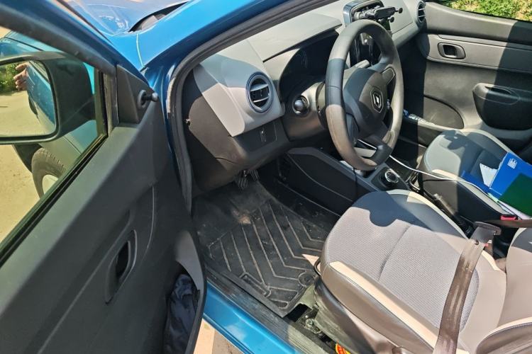 Used Renault E-Nuo 2019 e-Smart Model Driver Seat