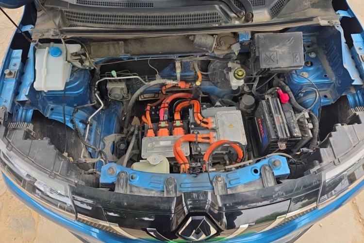 Used Renault E-Nuo 2019 e-Intelligent Model Engine Bay