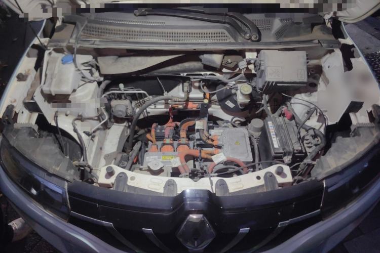 Used Renault E-Nuo 2019 e-Intelligent Model Engine Bay