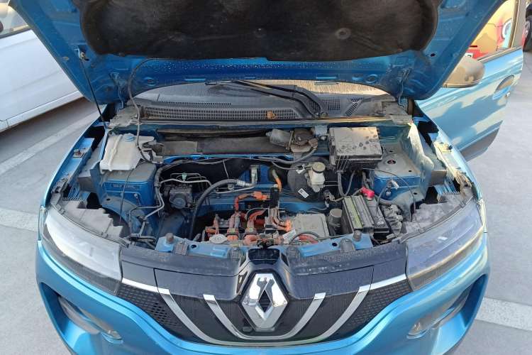 Used Renault E-Nuo 2019 e-Smart Model Engine Bay