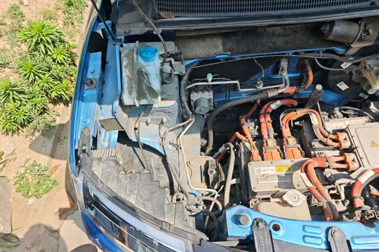 Used Renault E-Nuo 2019 e-Smart Model Engine Bay Right