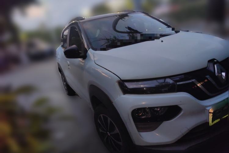 Used Renault E-Nuo 2019 e-Intelligent Model Front Right 45 Deg