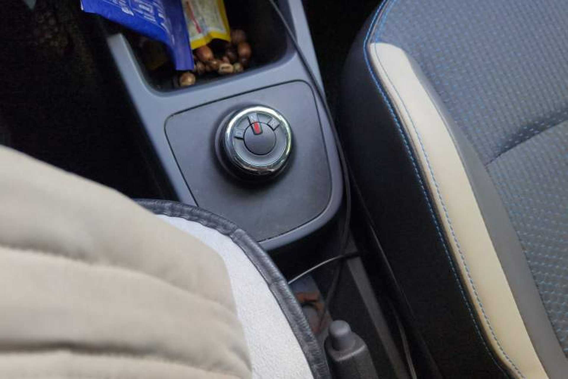 Used Renault E-Nuo 2019 e-Smart Model Gear Lever