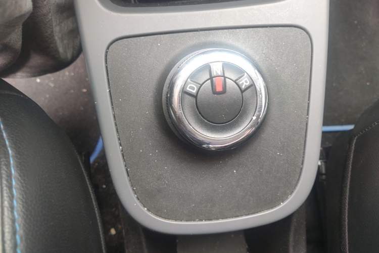 Used Renault E-Nuo 2019 e-Intelligent Model Gear Lever
