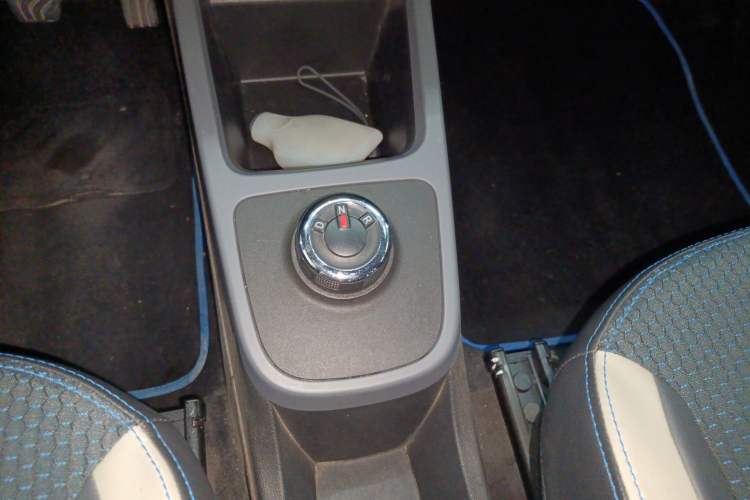 Used Renault E-Nuo 2019 e-Smart Model Gear Lever