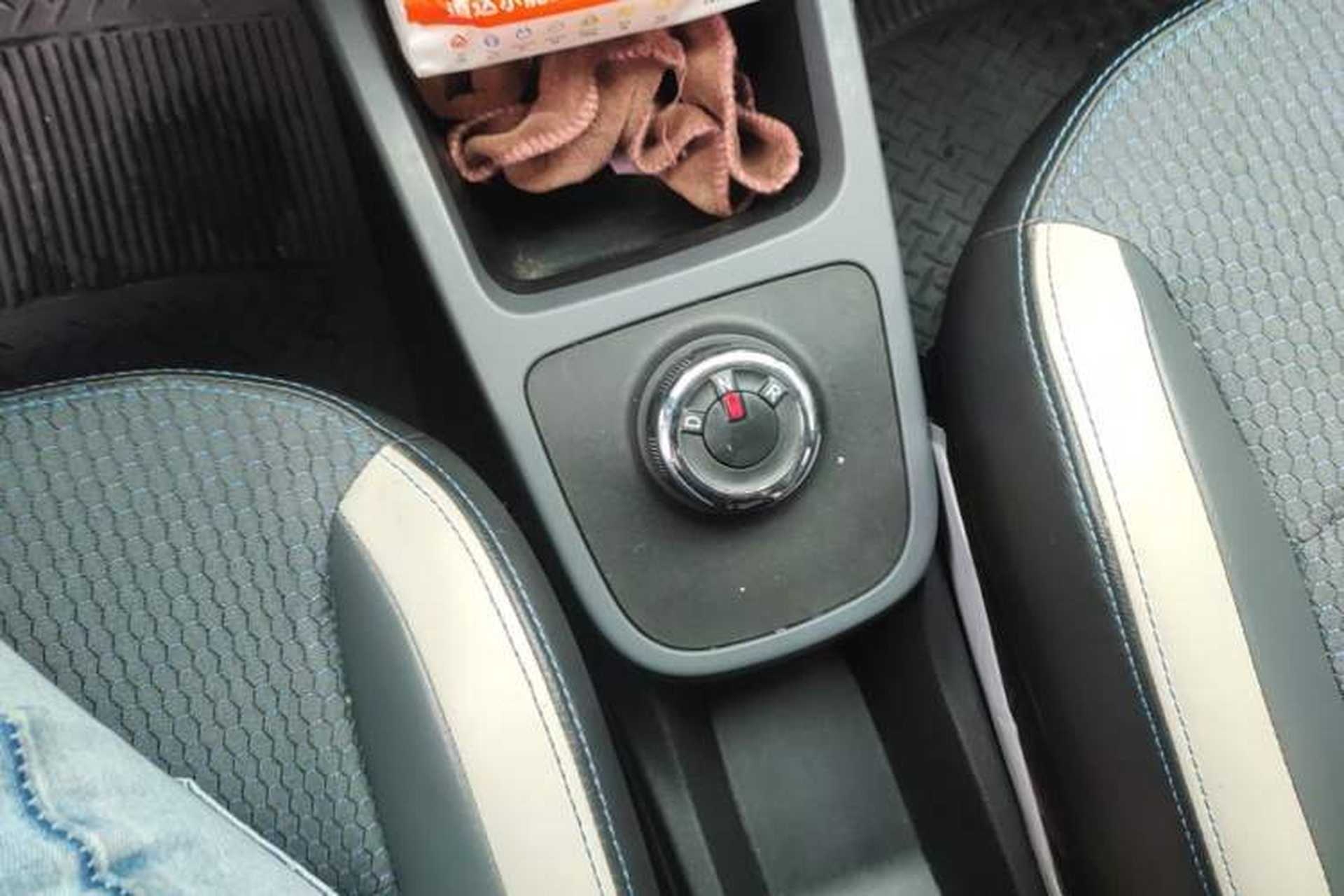 Used Renault E-Nuo 2019 e-Smart Model Gear Lever