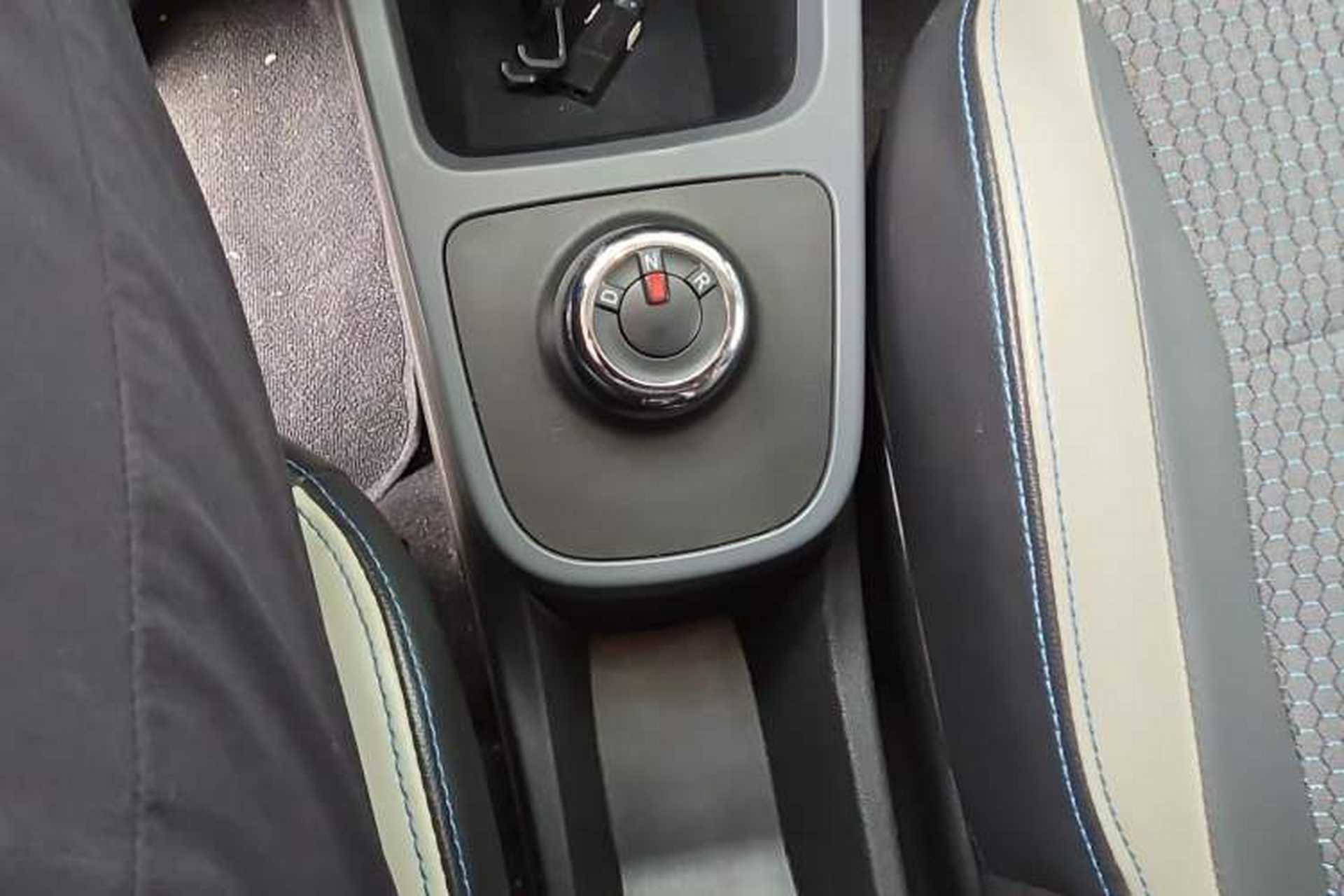 Used Renault E-Nuo 2019 e-Intelligent Model Gear Lever