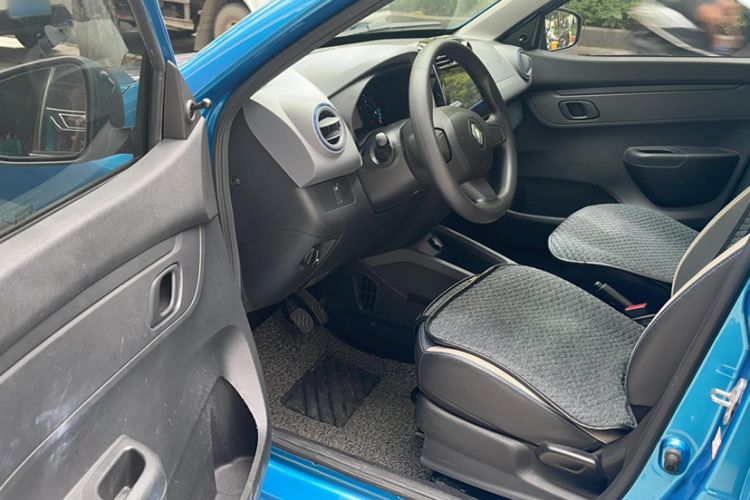 Used Renault E-Nuo 2019 e-Smart Model Interior 2