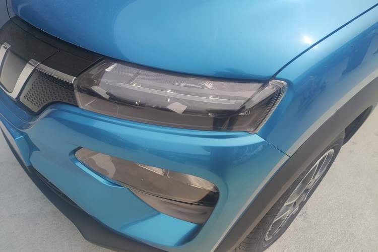 Used Renault E-Nuo 2019 e-Intelligent Model Left Front Headlight