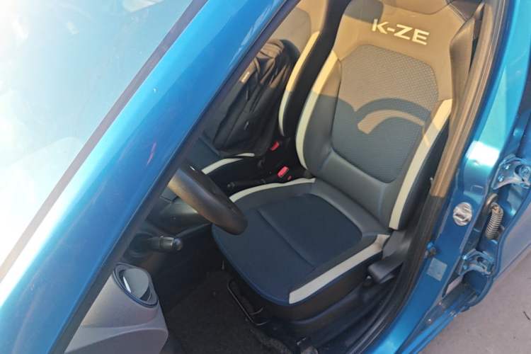 Used Renault E-Nuo 2019 e-Smart Model Left Front Seat
