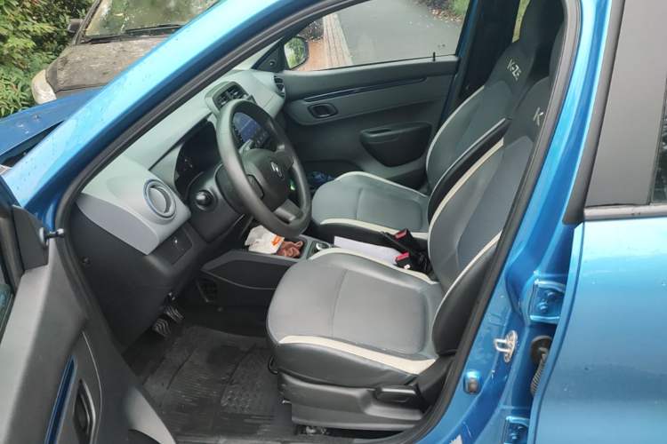 Used Renault E-Nuo 2019 e-Smart Model Left Front Seat
