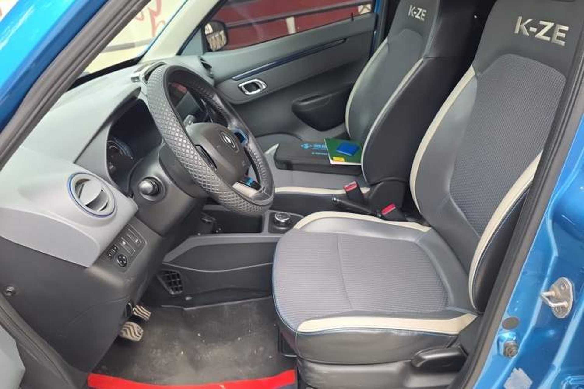 Used Renault E-Nuo 2019 e-Intelligent Model Left Front Seat