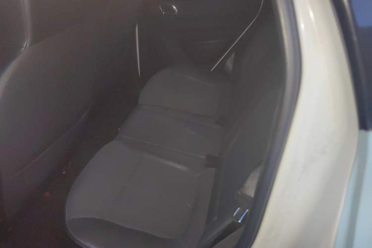 Used Renault E-Nuo 2019 e-Intelligent Model Left Rear Seat