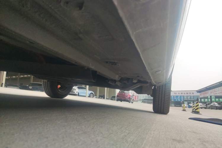 Used Renault E-Nuo 2019 e-Intelligent Model Left Side Sill