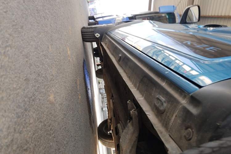 Used Renault E-Nuo 2019 e-Smart Model Left Side Sill