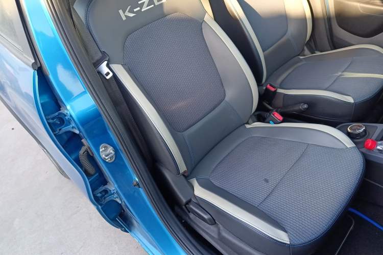 Used Renault E-Nuo 2019 e-Smart Model Right Front Seat