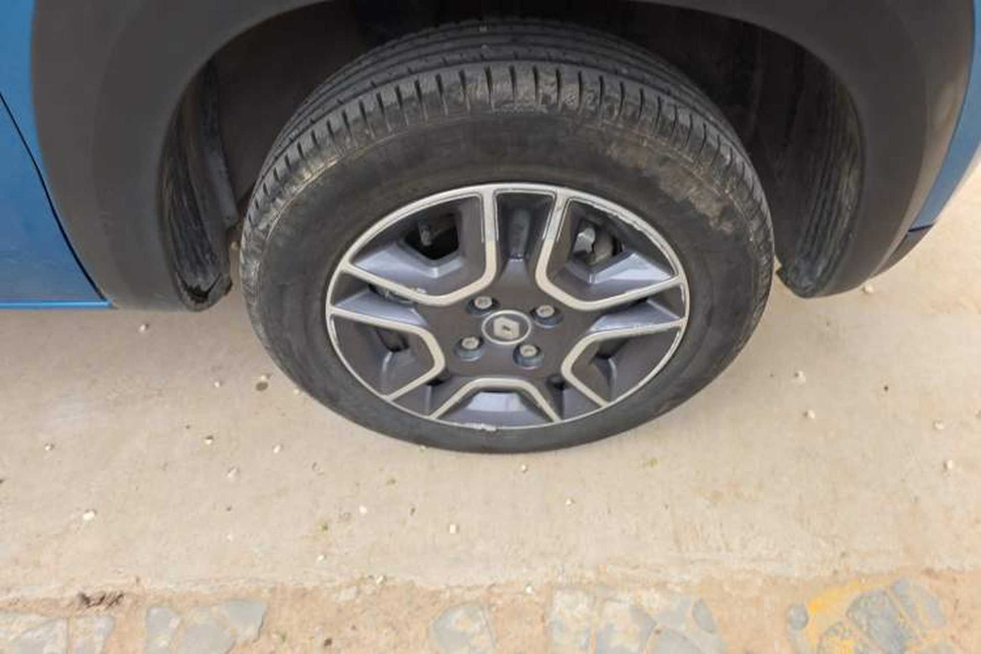 Used Renault E-Nuo 2019 e-Intelligent Model Right Front Wheel Hub