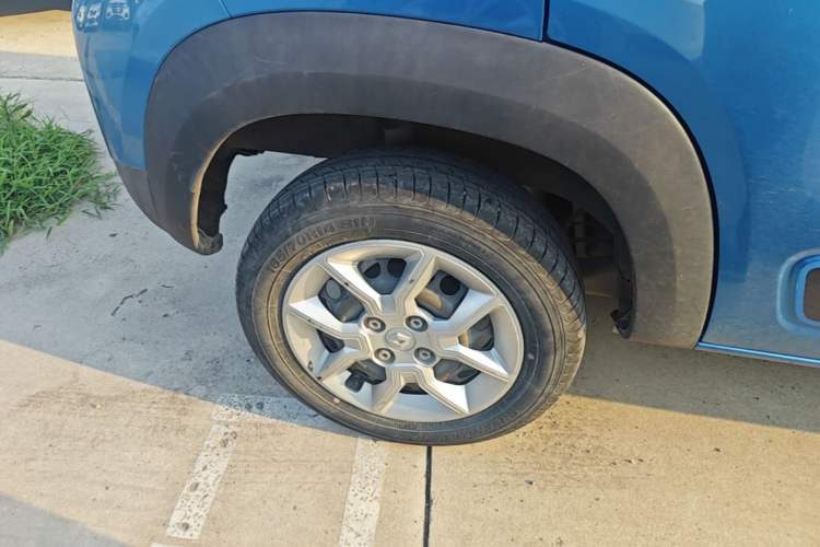 Used Renault E-Nuo 2019 e-Smart Model Right Rear Wheel Hub