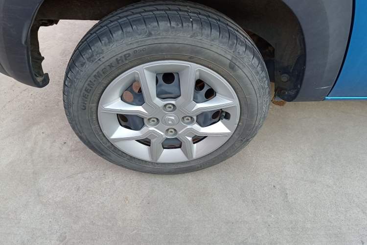Used Renault E-Nuo 2019 e-Smart Model Right Rear Wheel Hub