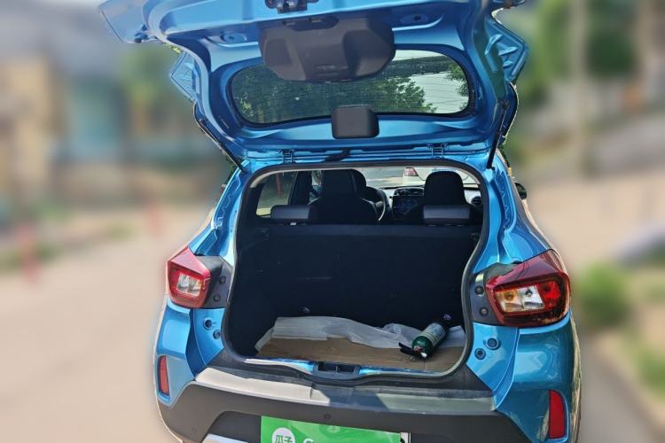 Used Renault E-Nuo 2019 e-Smart Model Trunk