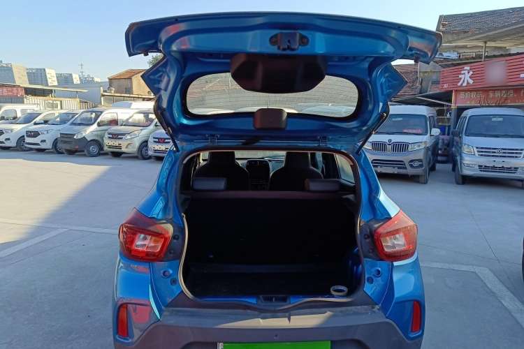 Used Renault E-Nuo 2019 e-Smart Model Trunk