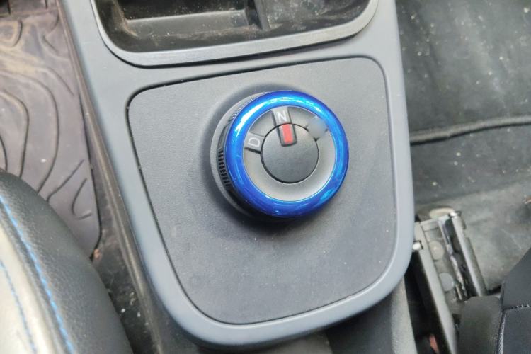 Used Renault E-Nuo 2019 e-Intelligent Model Gear Lever